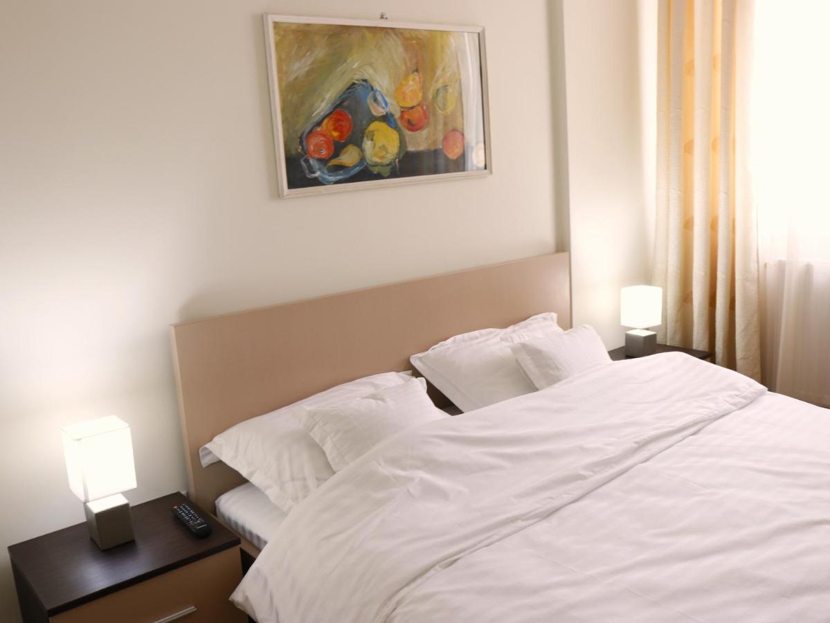 Mina City Center Apartment Amzei Бухарест Екстер'єр фото